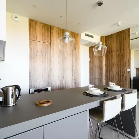 Luxlux Afara * Warsaw