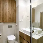 Luxlux Afara * Warschau