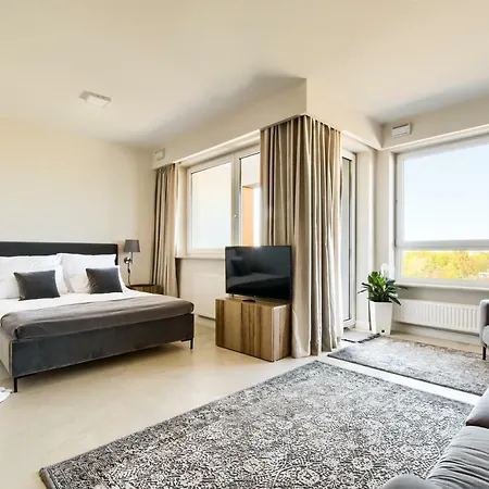 Luxlux Afara Warschau